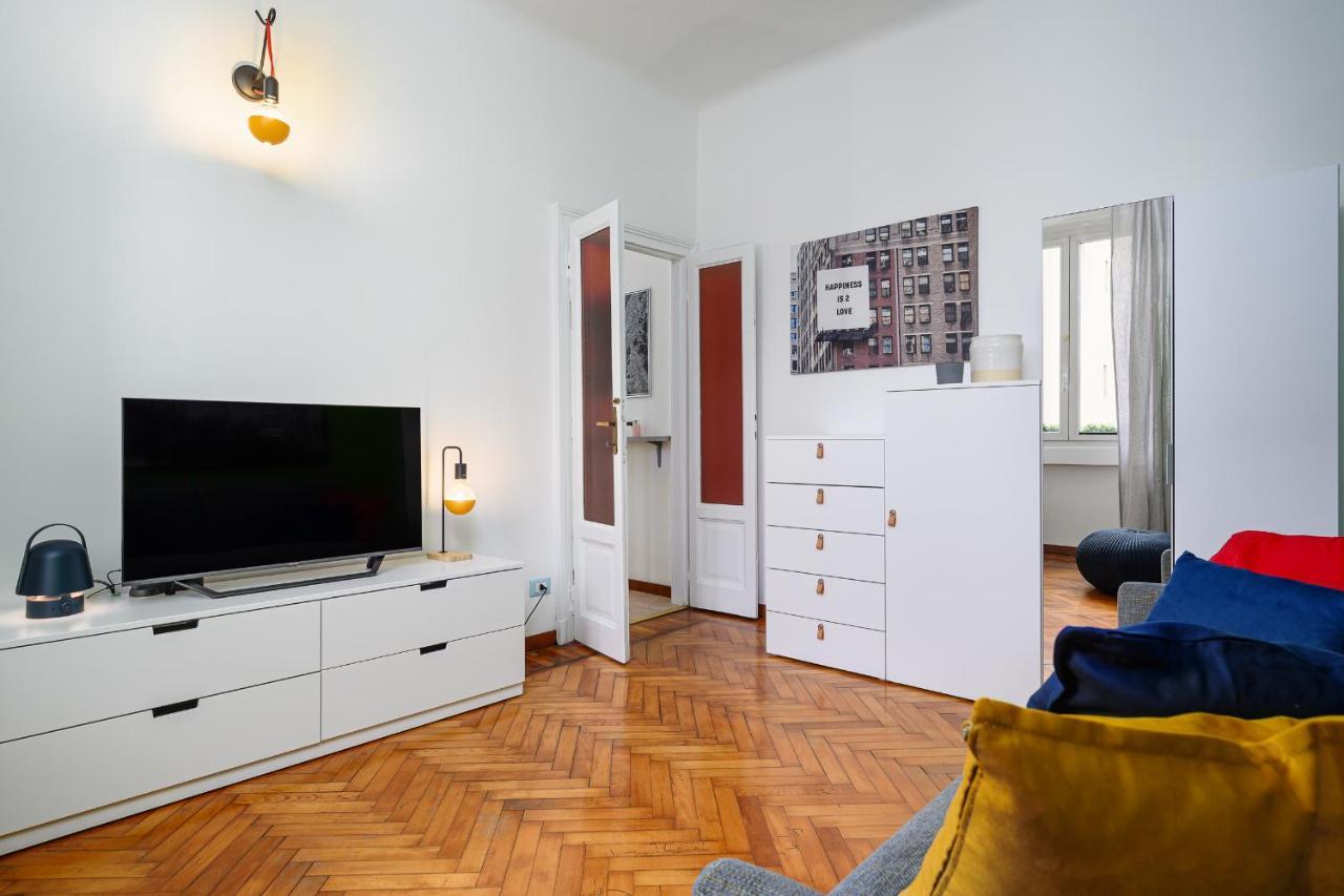 Ennio 8 - Bilocale Cool Apartment Milan Exterior photo
