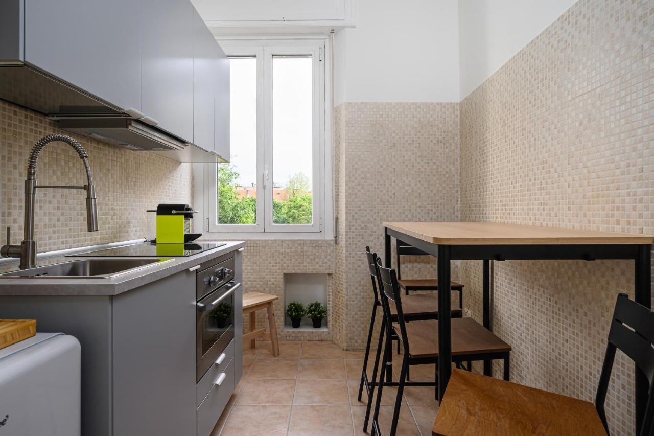 Ennio 8 - Bilocale Cool Apartment Milan Exterior photo